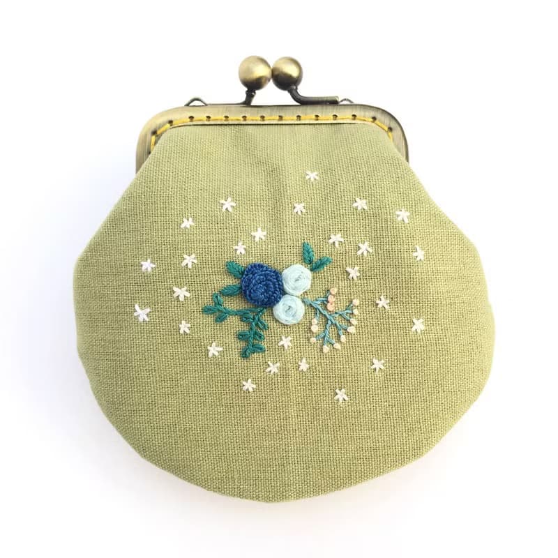 刺繡花口金小物包