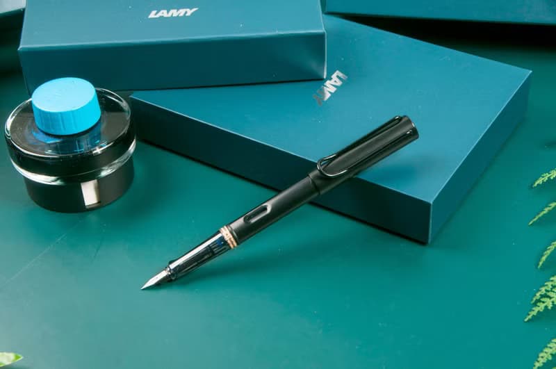 【雷雕免費刻字】LAMY 鋼筆+筆袋禮盒 / AL star 恆星 - 霧光黑