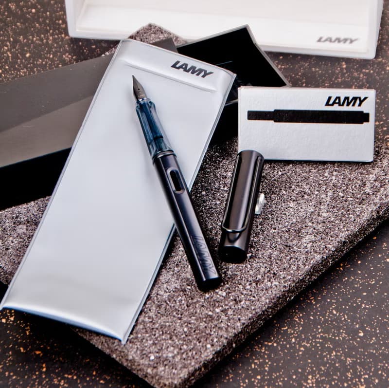 【雷雕免費刻字】LAMY 鋼筆+筆袋禮盒 / AL star 恆星 - 霧光黑
