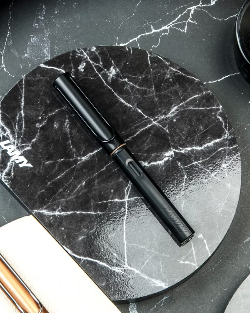 【雷雕免費刻字】LAMY 鋼筆+筆袋禮盒 / AL star 恆星 - 霧光黑