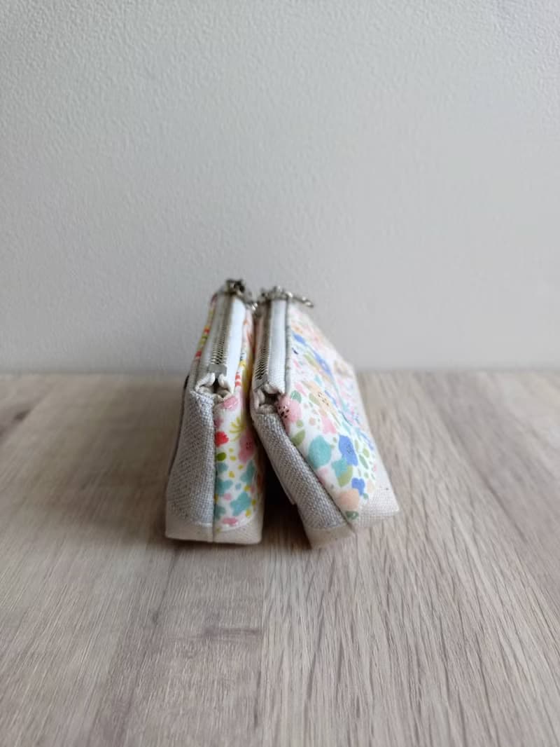 【KTG/三角磚鑰匙包(小)】水彩小花 綠橘 藍粉 日本帆布 法國銀蔥