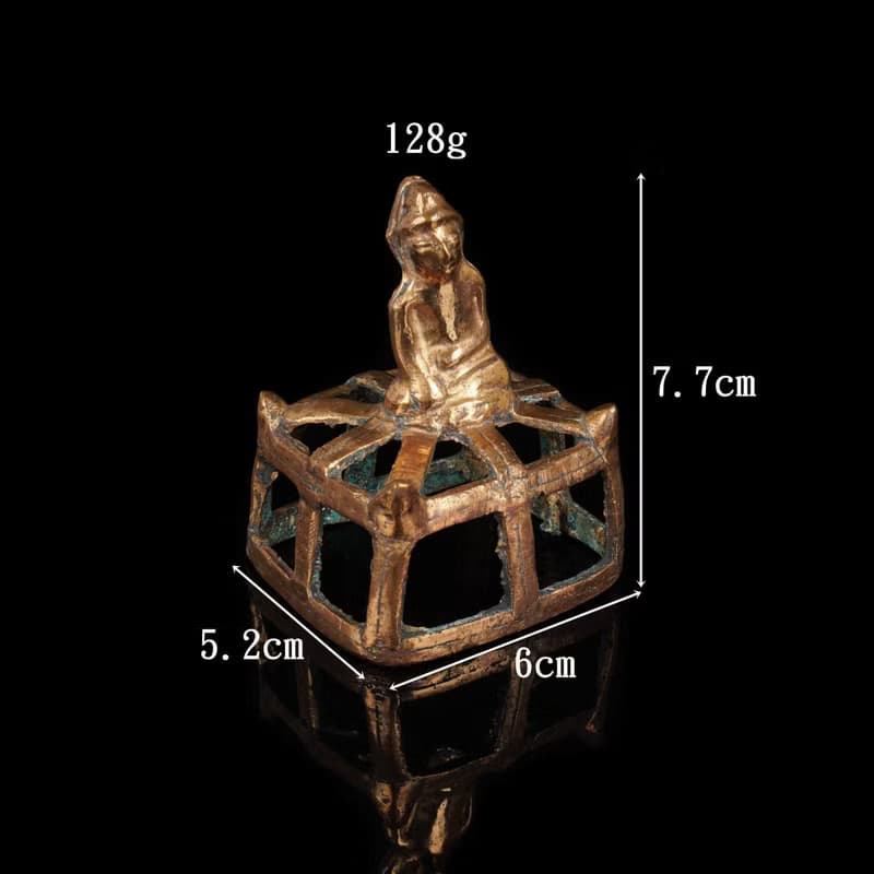 緬甸佛塔聖物-18-19世紀佛龕型-觸地印佛陀(清理版)