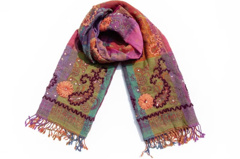 喀什米爾Cashmere/水煮羊毛披肩/針織圍巾/刺繡圍巾/羊絨披巾-花