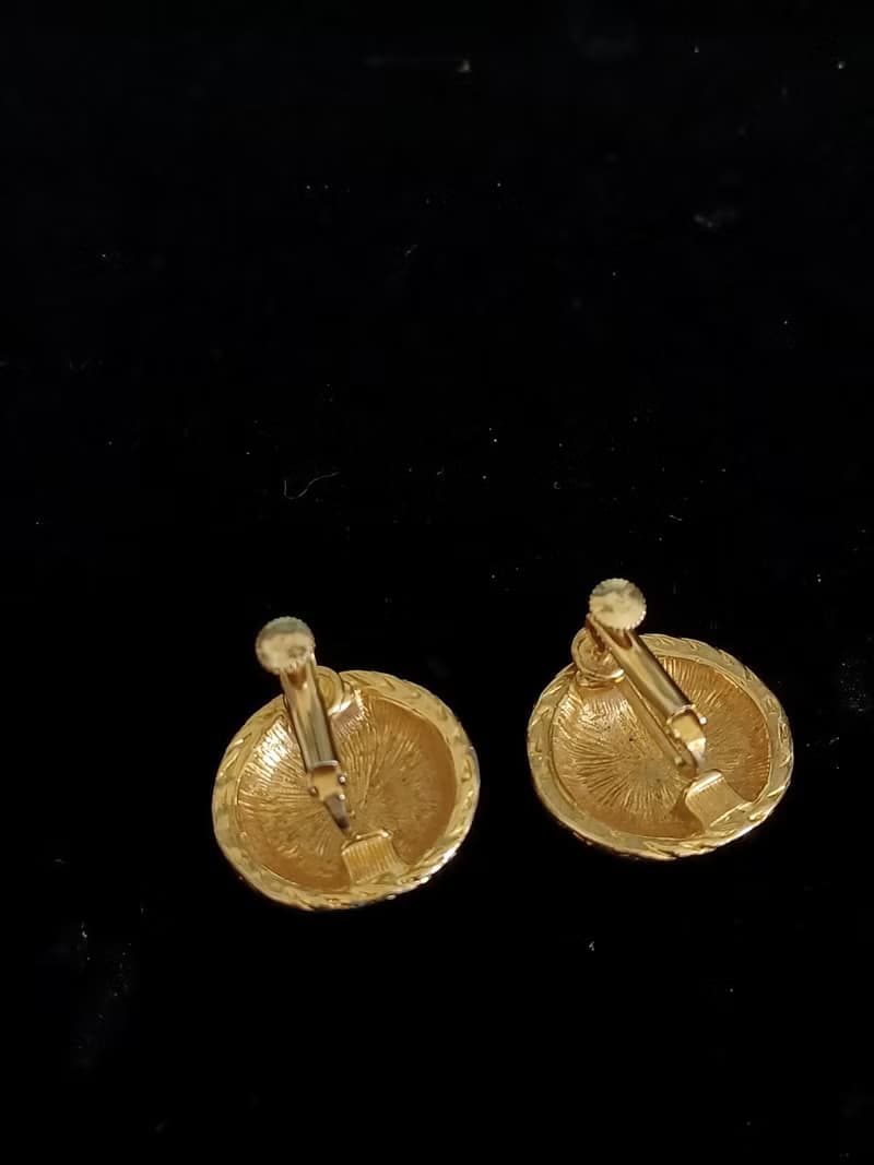 vintage jewelry  古典金屬藤編紋夾式耳環