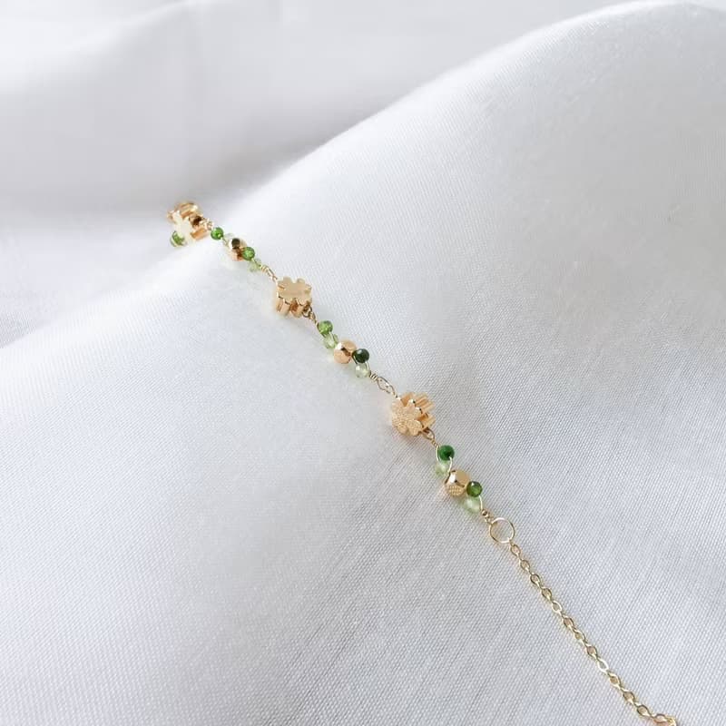 【Veverka】延續系列-幸運款 - 天然石手鍊 橄欖石 透輝石