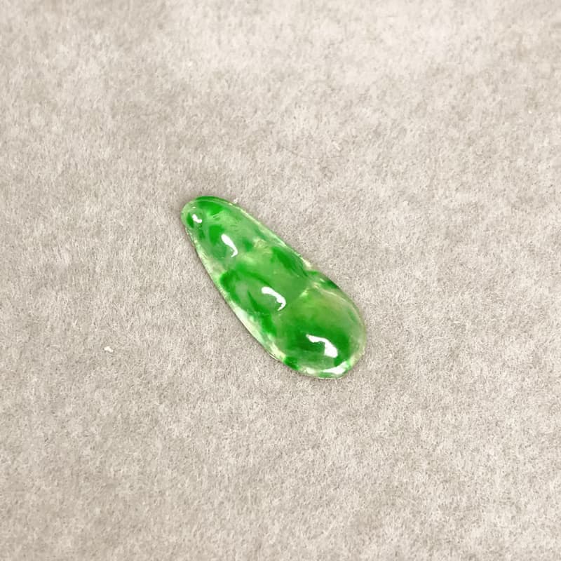 【福壽】冰飄陽綠翡翠福豆  | 天然緬甸玉A貨翡翠 | 送禮