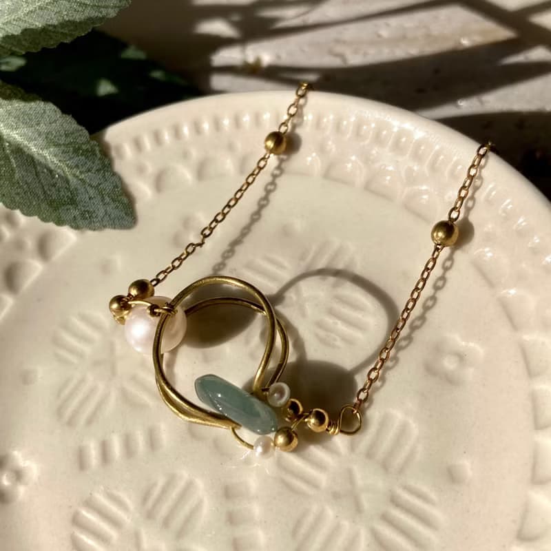 老林雜貨 | 立體黃銅圈珍珠玉石手鍊
