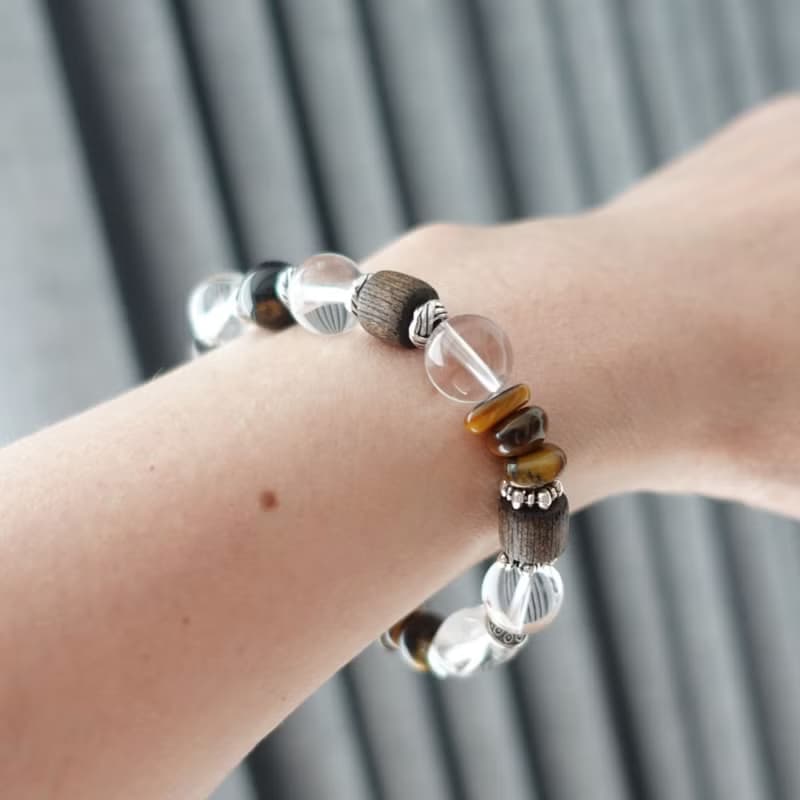 腕間生香 心自有光 沉香 白水晶 虎眼石 能量水晶系列