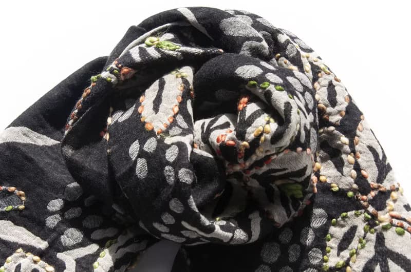 喀什米爾Cashmere/水煮羊毛披肩/針織圍巾/刺繡圍巾/羊絨披巾-花