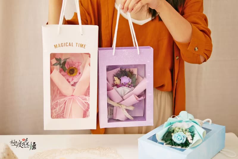 繽紛花束禮盒 極度花燥 永生花 花禮