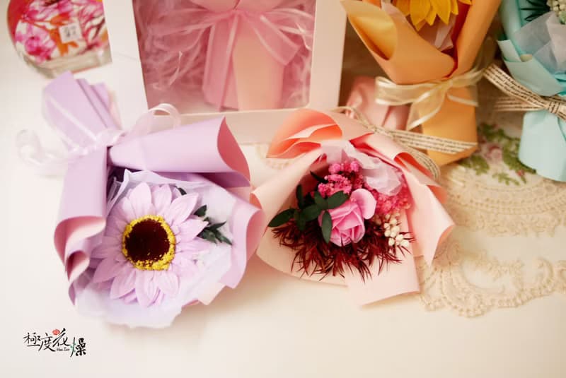 繽紛花束禮盒 極度花燥 永生花 花禮