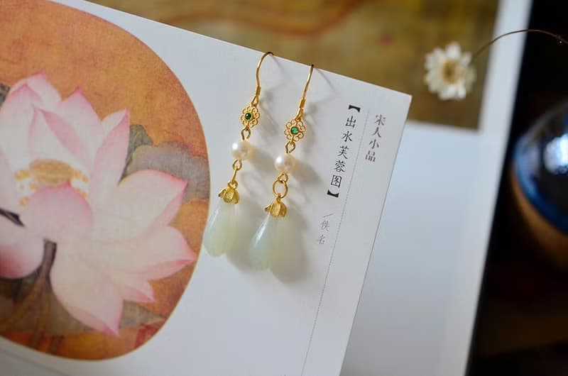沁蘭  溫柔唯美的和田玉玉蘭花耳墜耳環耳飾