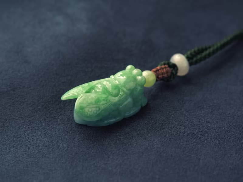 玉蟬 | 冰糯種飄花綠翡 | 天然翡翠玉珮擺件