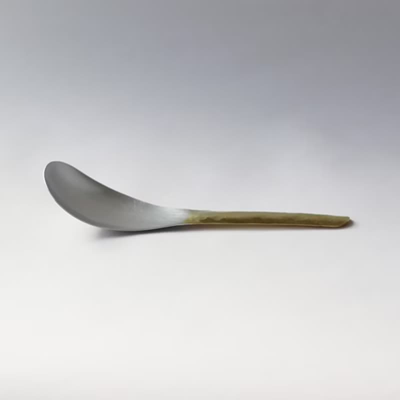 鎚目模様の真鍮サーバーレンゲ