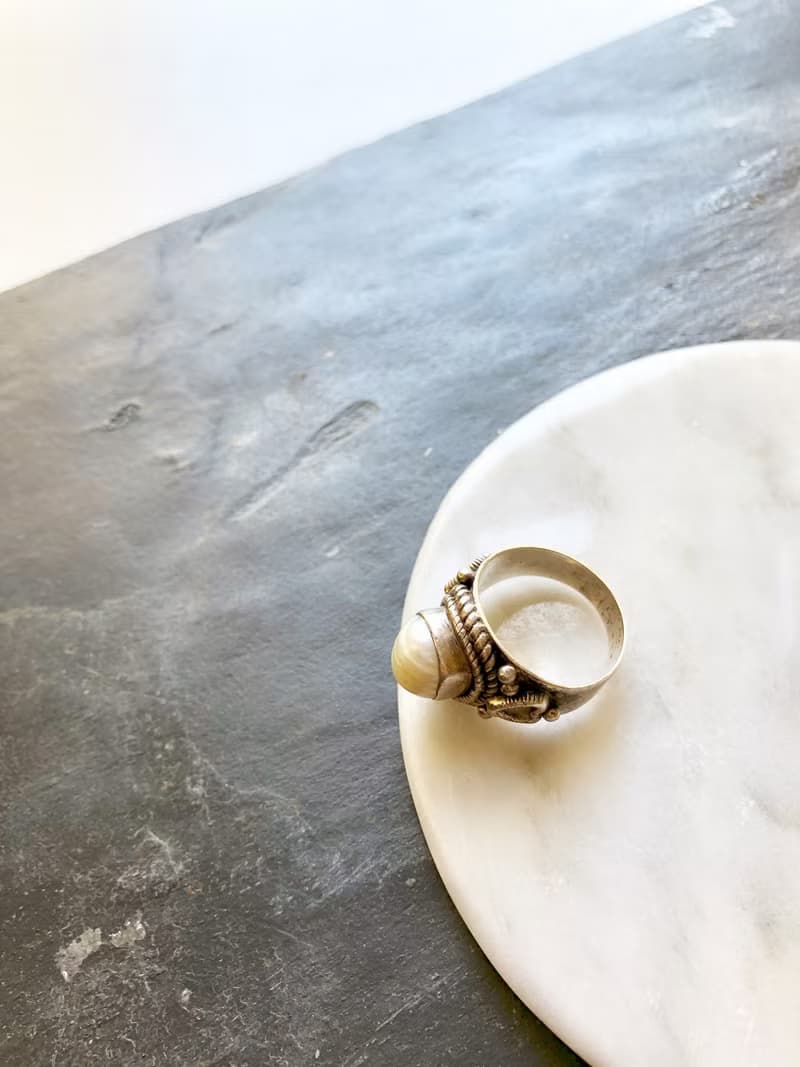 Vintage Embed Pearl Silver Cocktail Ring