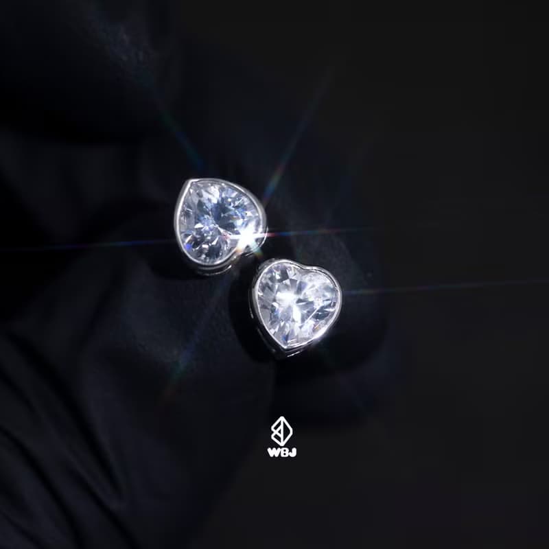 Wbj純銀愛心型寶石耳釘