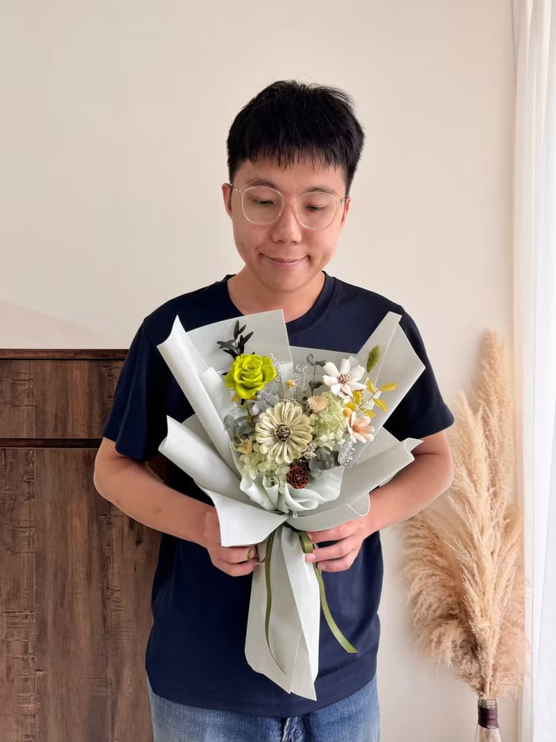 森霧之境 永生花束 畢業花束