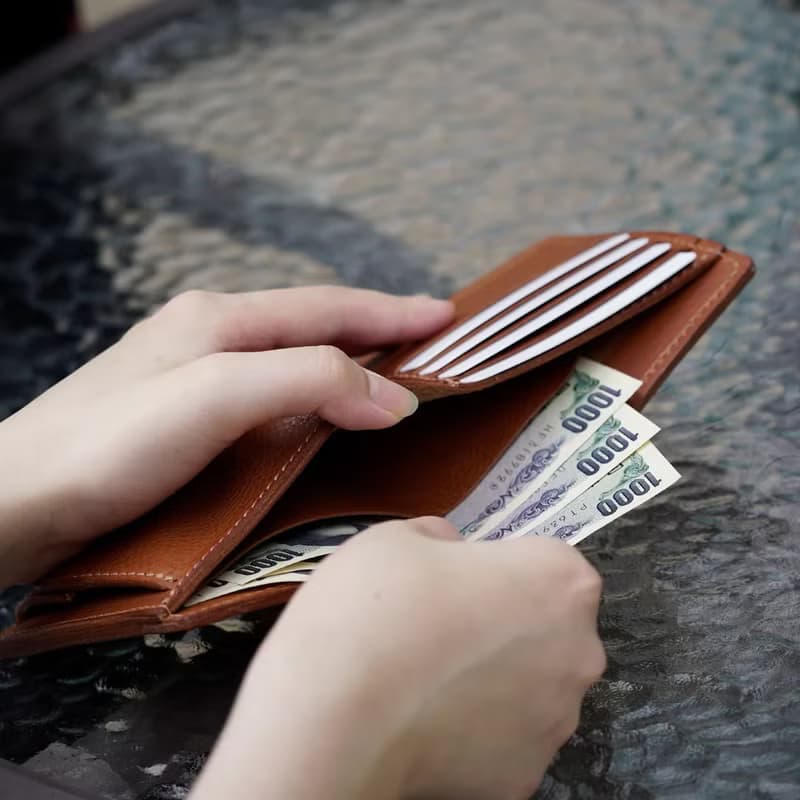 お札入れ 二つ折り財布  財布 ミニ財布 コンパクト 革財布 レザー イタリアンレザー 革