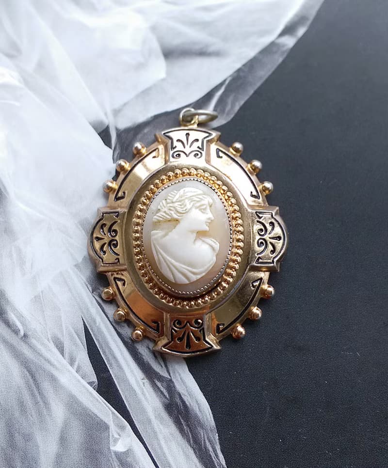 【西洋古董飾品 】古典 Cameo 貝雕 仕女 項鍊墜