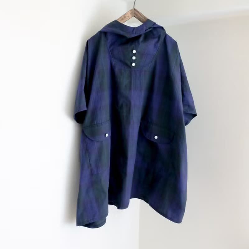 藍紫格紋斗  篷式寬版短袖連帽上衣