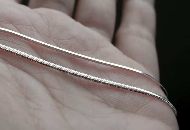 極簡(細)扁花紋蛇骨925純銀鎖骨裸鍊/素鍊/蛇鍊/ 寬1.5mm