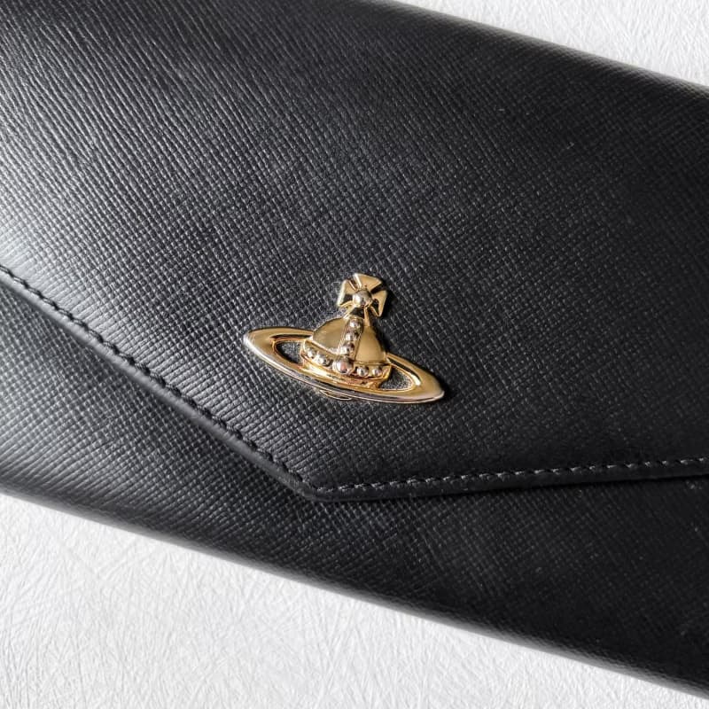 Vintage Vivienne Westwood 十字壓紋牛皮信封長夾
