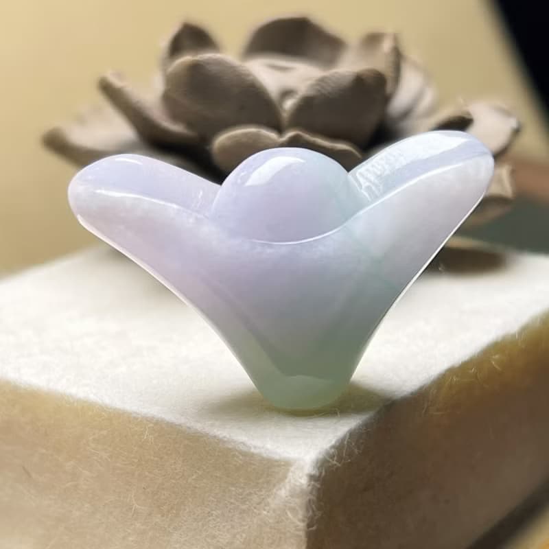 春帶彩翡翠元寶擺飾 | 天然緬甸玉A貨翡翠 | 送禮