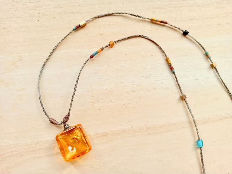 手工方塊琉璃精油瓶灰色四股結項鍊 (四色可選)