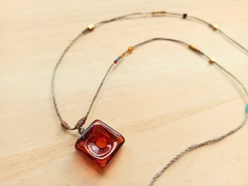 手工方塊琉璃精油瓶灰色四股結項鍊 (四色可選)