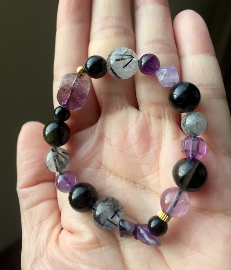 ||玄紫|| 脈輪能量智慧手鍊。黑曜石/黑髮晶/紫幽靈/薰衣草紫水晶