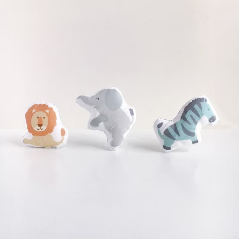 【新作】3件套圍兜組合(含三隻動物)/訂製名字/日本二重紗/火車
