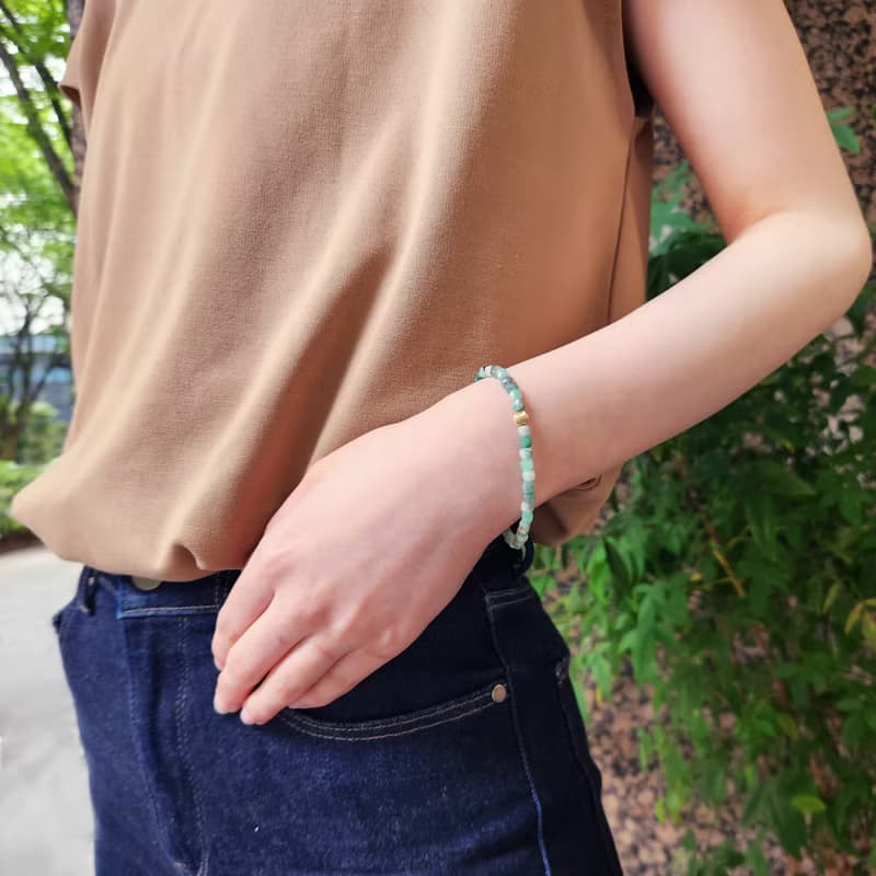 母岩つきエメラルドの一連ブレスレット　夏嶺 かれい