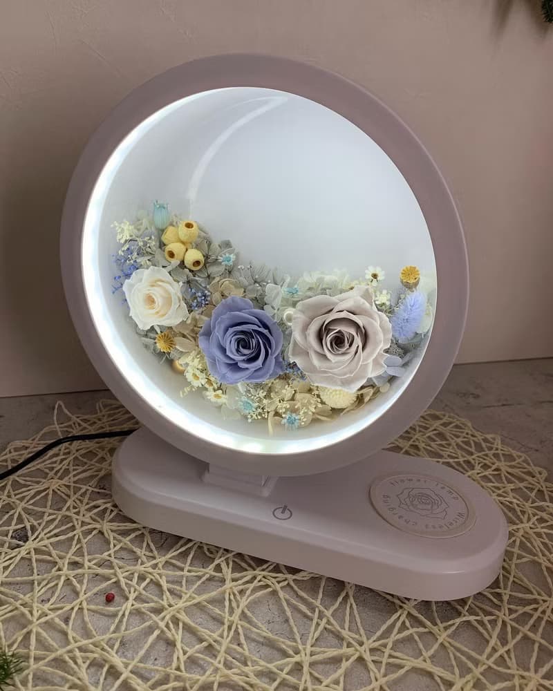 永生花藍芽音樂/手機無線充電/ 觸控式夜燈  三合一功能檯燈
