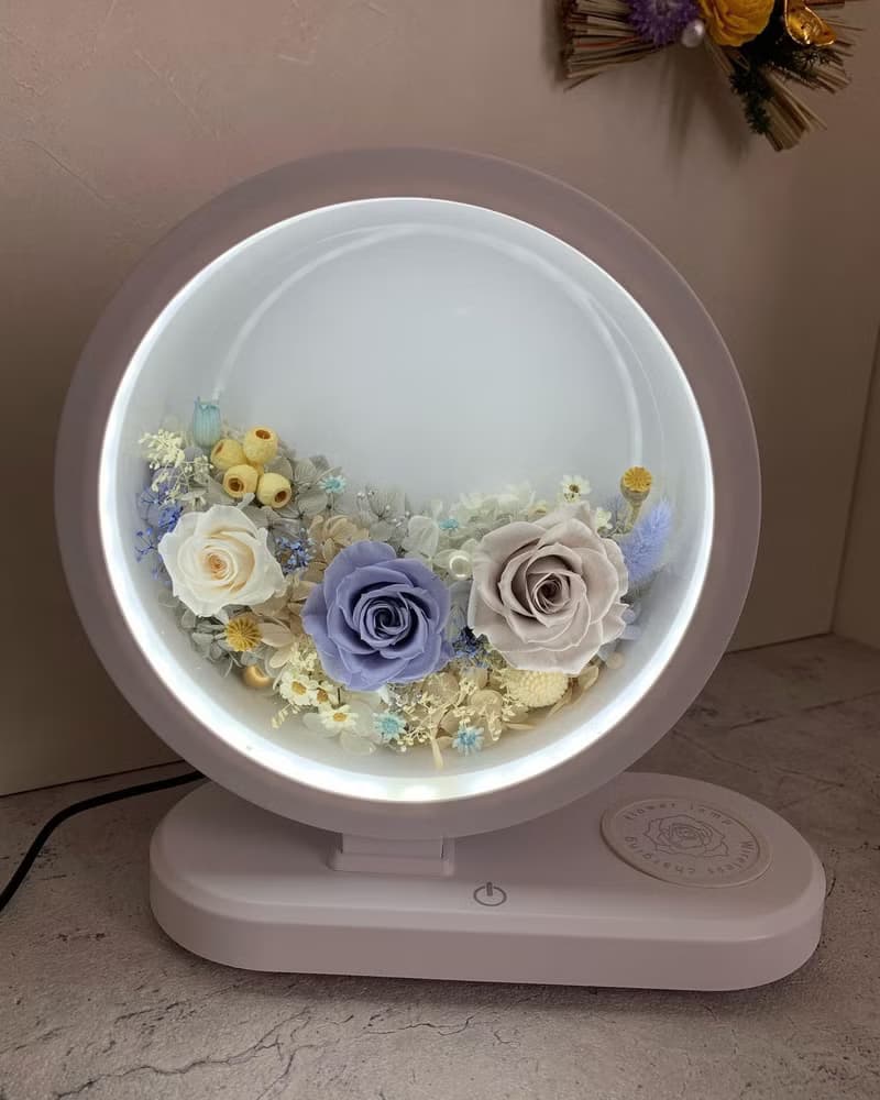 永生花藍芽音樂/手機無線充電/ 觸控式夜燈  三合一功能檯燈