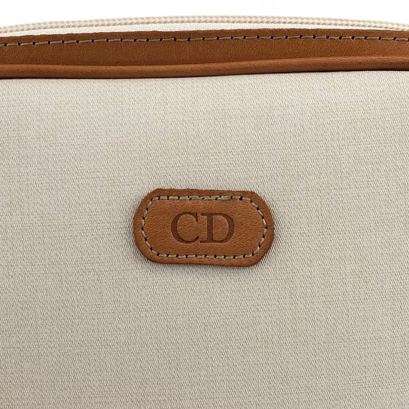 【 日本直送　名牌中古包 】Christian Dior クリスチャン ディオール ロゴ ショルダーバッグ ホワイト キャンバス vintage xi7jwf