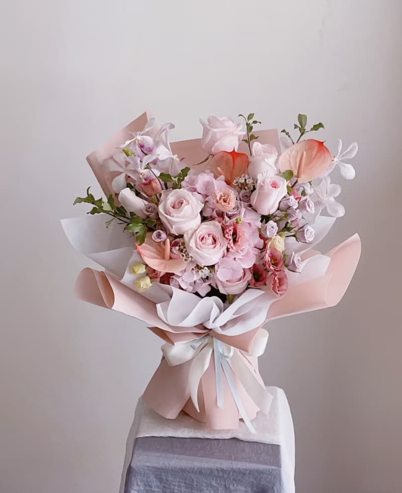 【鮮花】甜美粉色玫瑰繡球鮮花花束