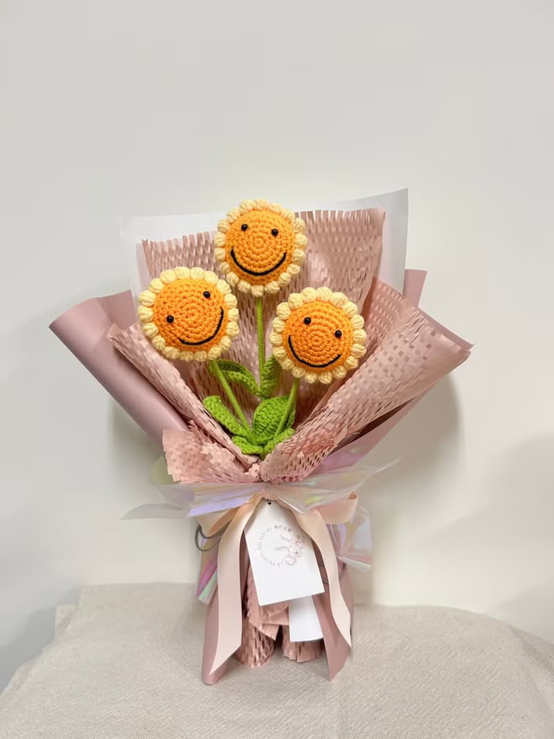 【關於花藝 │開心向日葵針織花束】 針織花 向日葵花束