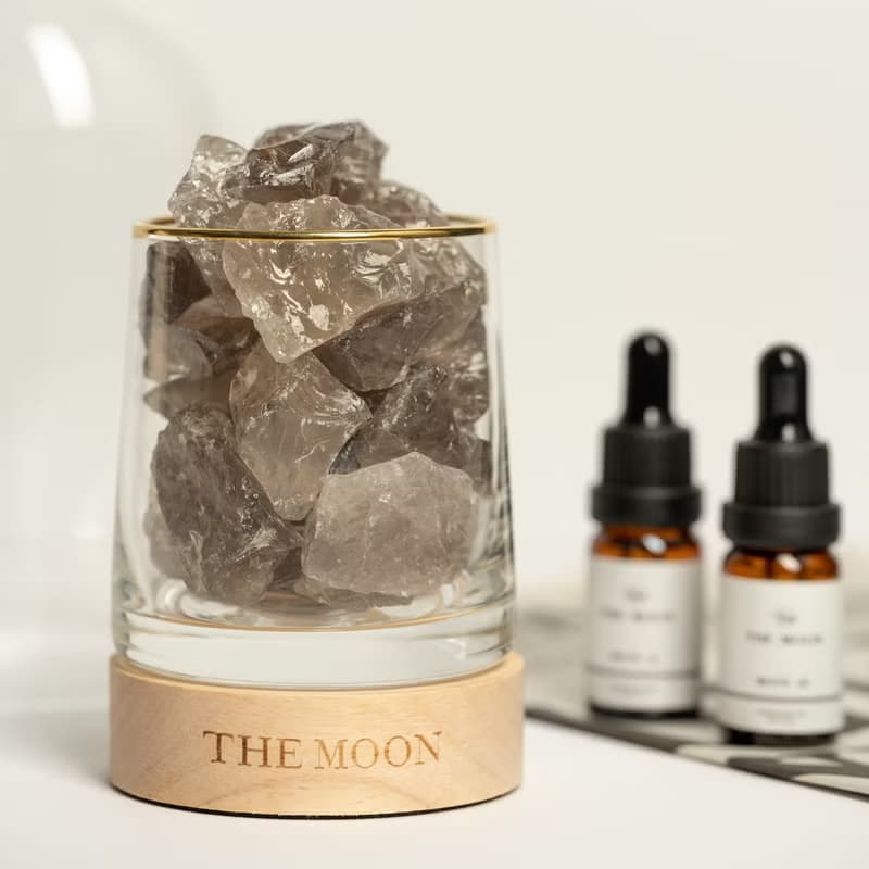 *新禮盒包裝*THE MOON 茶水晶擴香燈 // 健康X安定