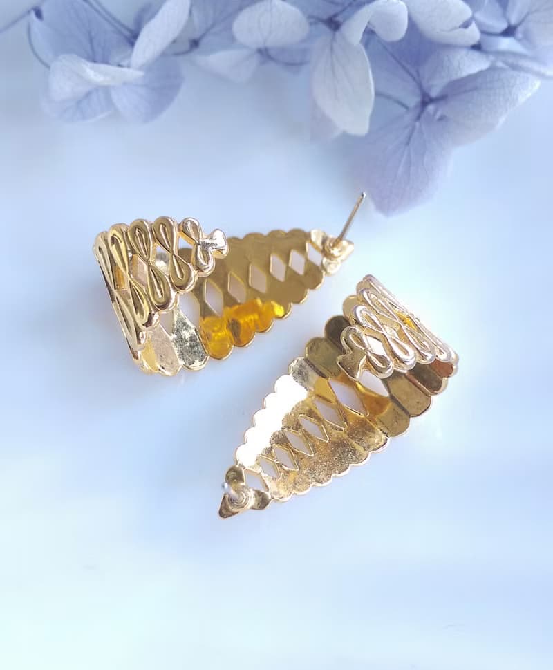 Vintage Jewelry 西洋古董飾品 金色調 無限 針式耳環