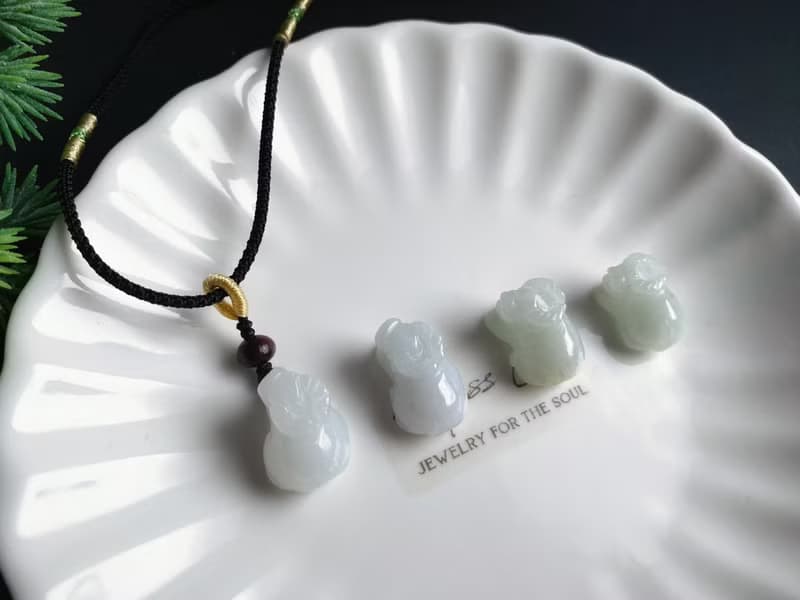 天然緬甸玉翡翠 牛 事業紅火 牛氣沖天 項鍊 禮物 天然石