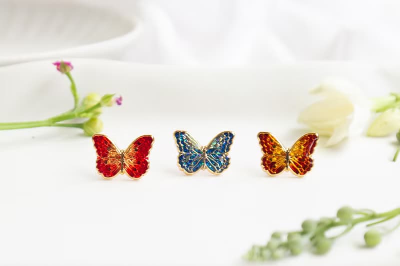 蝴蝶 Butterfly 夾式耳環 醫療鋼針 交換禮物 生日禮物 紙盒包裝