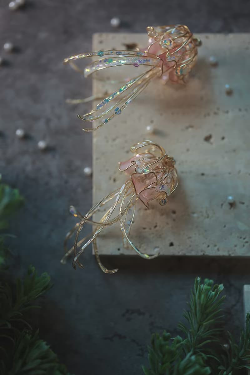海洋樂園 泡泡水母 水晶花樹脂花耳環 可改純銀耳針/14K包金耳夾
