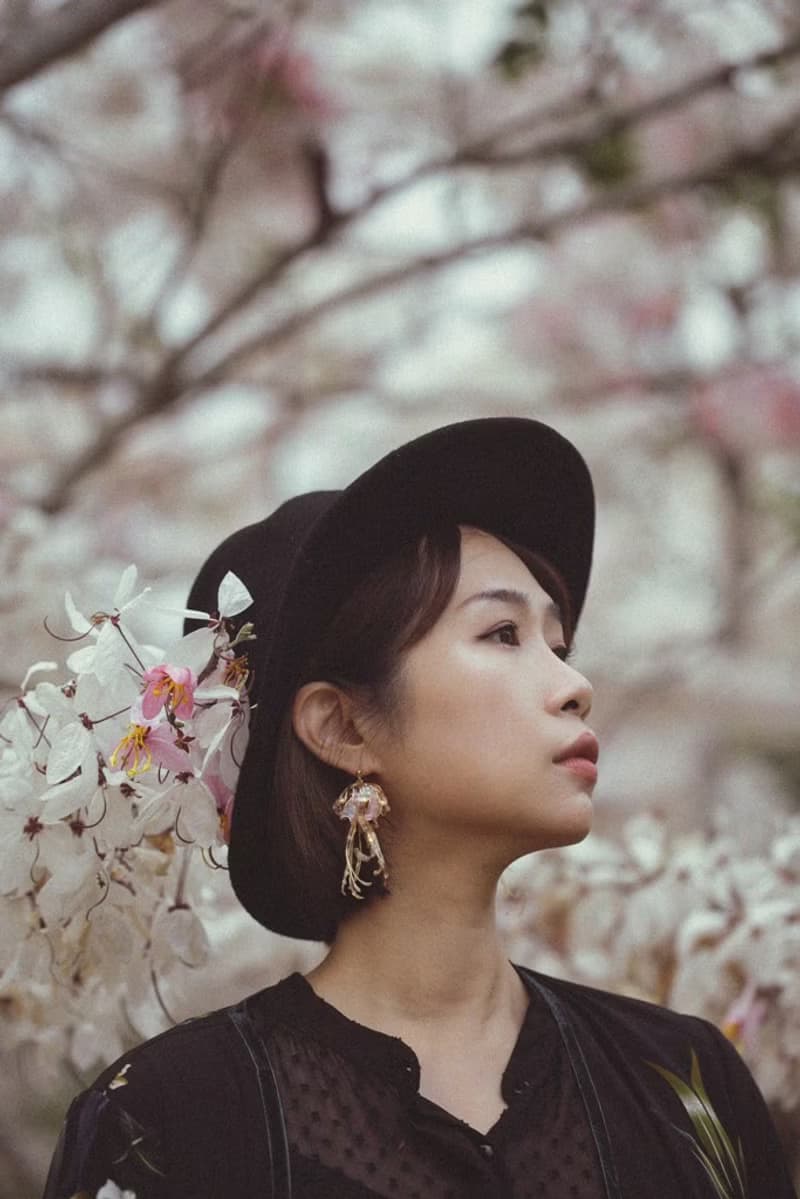 海洋樂園 泡泡水母 水晶花樹脂花耳環 可改純銀耳針/14K包金耳夾