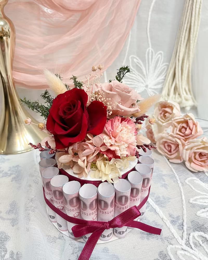 不凋玫瑰有錢花蛋糕 母親節花禮 生日花禮