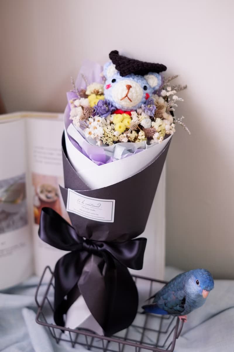 未完待續 | 手工 畢業熊乾燥花 長花束  鉤針娃娃 藍熊款 預購