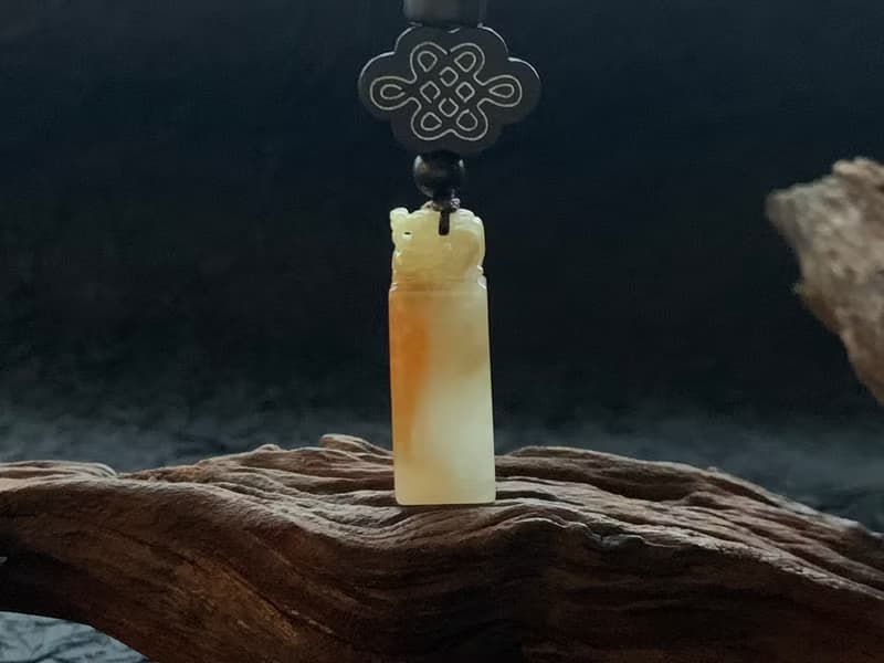 快速出貨 天然緬甸玉翡翠黃翡  蜜糖黃貔貅項鍊 迷你印章