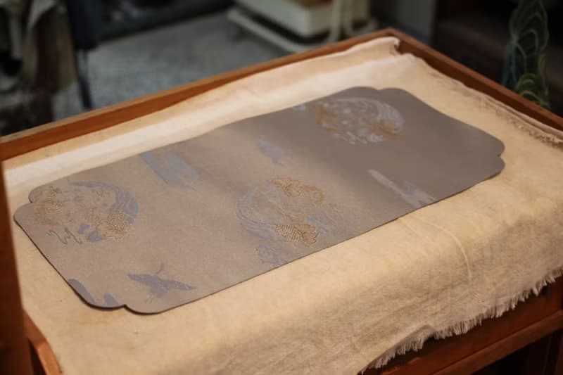 【母親節禮物】金絲雲鶴 乾泡墊 單面防水餐墊 24*48cm