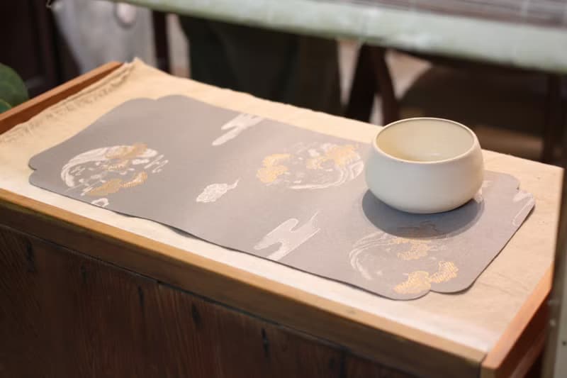 【母親節禮物】金絲雲鶴 乾泡墊 單面防水餐墊 24*48cm