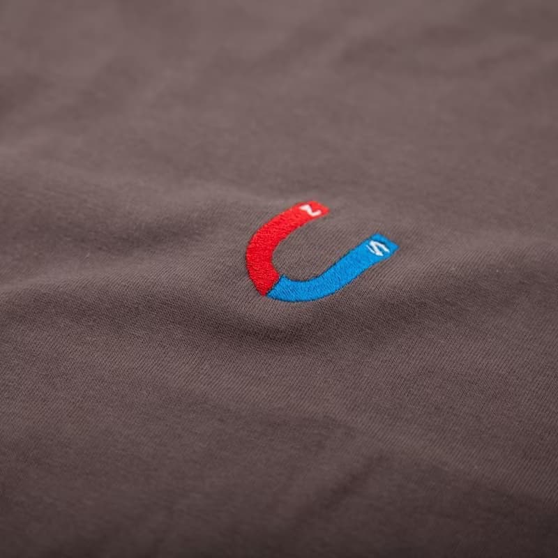 A gift for stationery lovers. U-shaped magnet embroidery T-shirt Unisex S-XXXL size, Ladies S-L size, Kids 90cm-160cm Tcollector