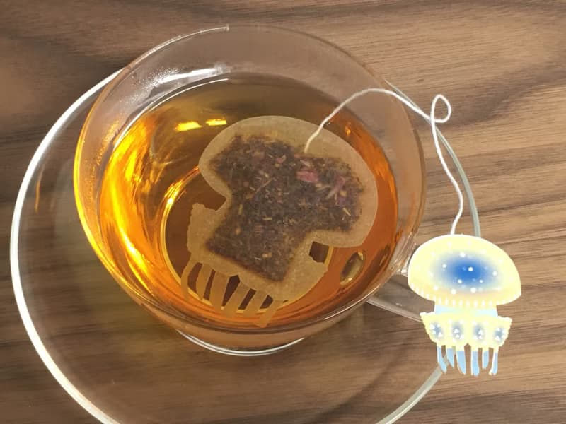 一套五個水母茶包、每套共五袋。